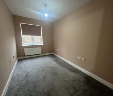 Ikon Avenue, Wolverhampton, West Midlands, WV6 - Photo 1