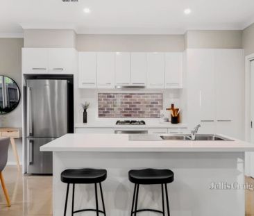 3 Bed, 2 Bath - Photo 6