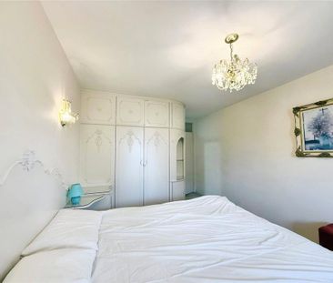 3 bedroom flat to rent - Photo 6