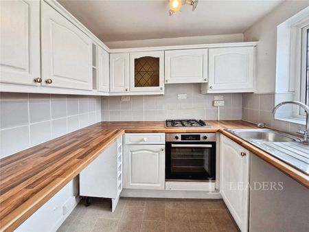 3 bedroom property to rent Olympic Way, Eastleigh, Hampshire, SO50 - Photo 4