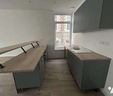 Appartement T4 à louer en CENTRE-VILLE de CAMBRAI - Photo 3