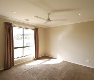 Family Home In North Orange - Photo 6