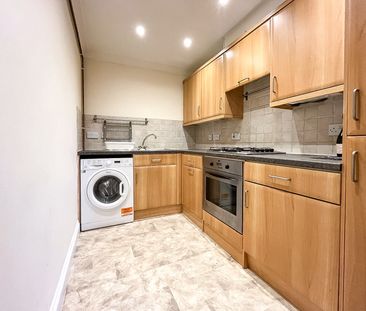 Hartley House, CM7, Braintree - Photo 4