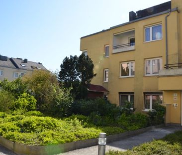 Singlewohnung in ruhiger Lage im 3. Stock **fix zugeordneter PKW Ab... - Photo 3