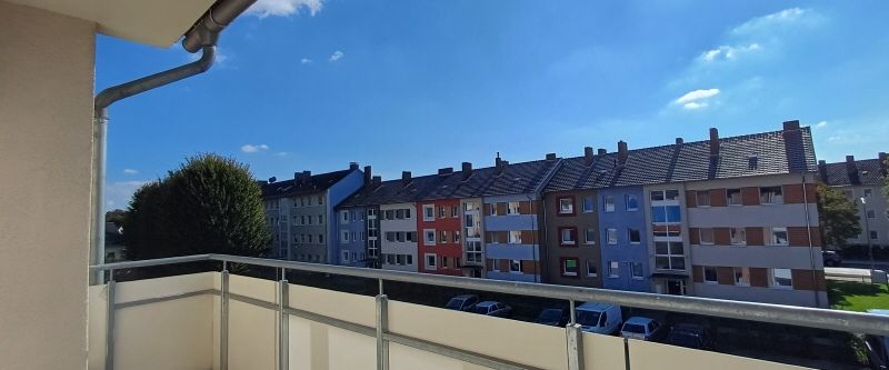 4-Zimmer-Wohnung mit Balkon! - Photo 1