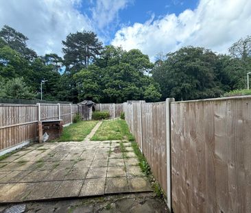 Kingfisher Close, Farnborough, Hampshire, GU14 - Photo 6
