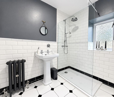 2 bedroom semi-detached house to rent - Photo 5