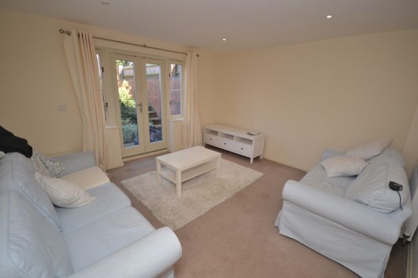 3 bed Semi-Detached House for Rent - Photo 1