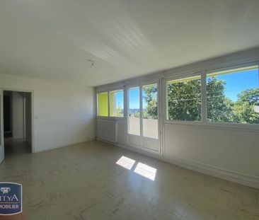 Location Appartement 4 pièces 80m² POITIERS 86000 - Photo 1