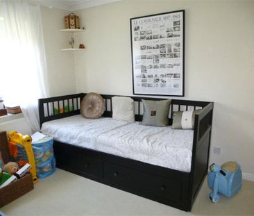 3 bedroom terraced house to rent - Photo 5