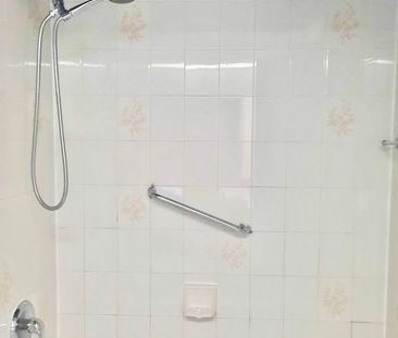 For Lease - 2460 Eglinton Avenue Unit# 404, Toronto, Ontario - Photo 6