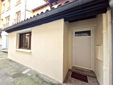 Location Appartement 4 pièces 60m² VIENNE 38200 - Photo 5