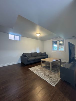 For Lease - 29 Mayfair Court, Richmond Hill, Ontario - Photo 1