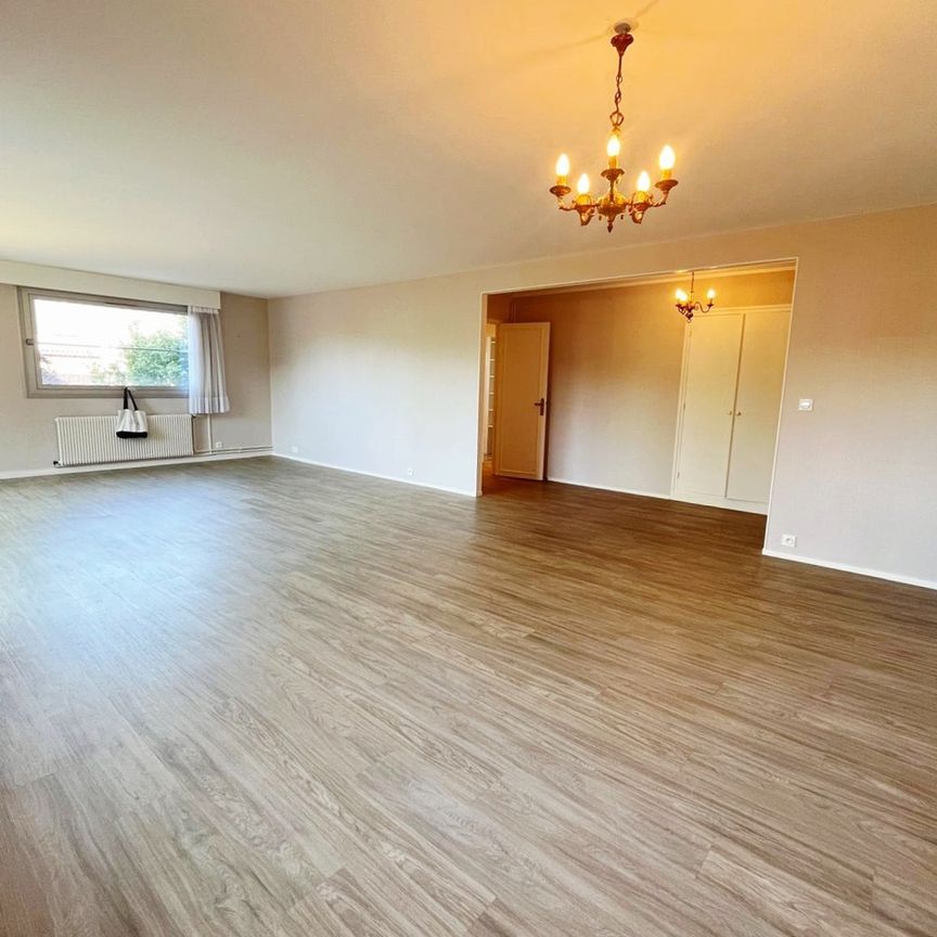 Location Appartement 5 pièces 120m² EVREUX 27000 - Photo 1