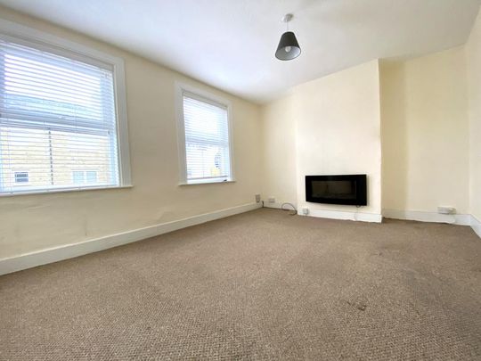 1 bedroom maisonette to rent - Photo 1