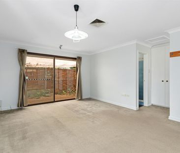 Spacious Family Home in RHSZ - Photo 2