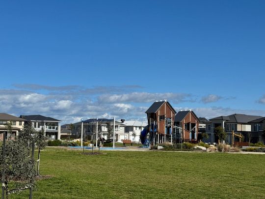 Modern Comfort Meets Effortless Living - Photo 1