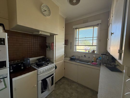 17 Malcolm Crescent, Shepparton - Photo 1