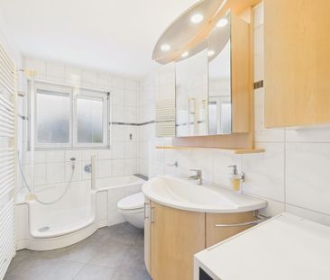 Renovated 4.5-room apartment in idyllic Wila, canton ZH - Foto 3