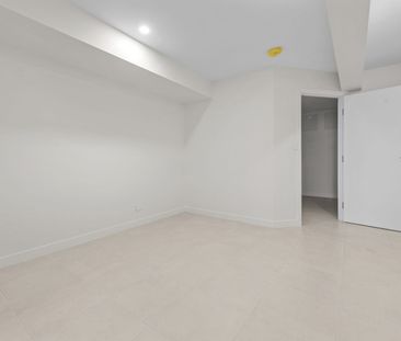 2/5 Chartwell Street, Aspley, Qld 4034 - Photo 1