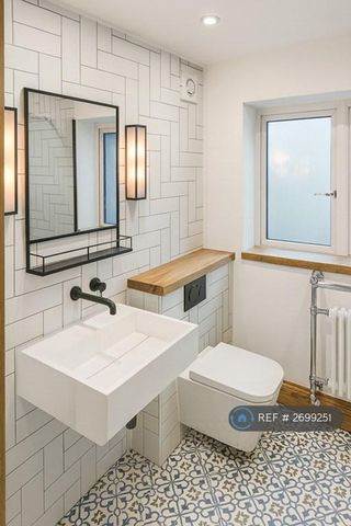 4 bedroom terraced house to rent - Photo 3