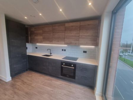 2 bedroom apartment to rent - Photo 3