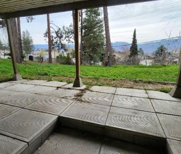 GLenrosa 2 bd, 1 bath walkout basement suite avail now - Photo 3