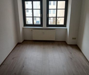 2- Raum Wohnung Altstadt Bautzen ca. 40,0m² mit Einbauküche - Photo 2