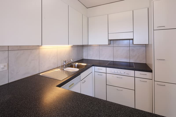 "WOHNUNG MIT GROSSER TERRASSE" - Foto 1