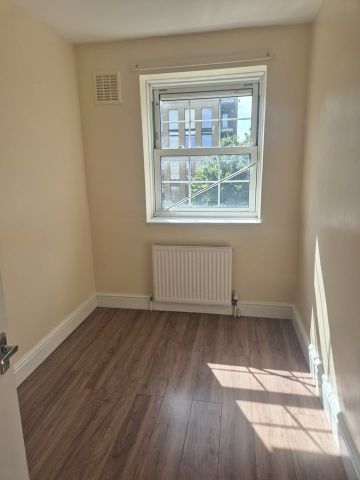 Room in a Shared Flat, London, SW4 - Photo 4