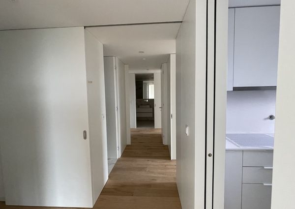 Apartamento T2 de Luxo no Cais da Fonte Nova com Vistas Deslumbrantes para a Ria de Aveiro