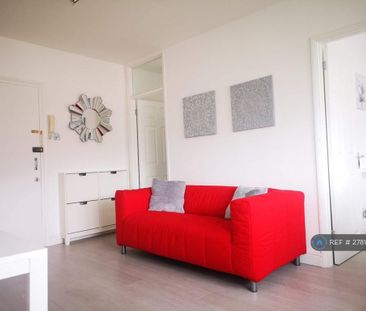 1 bedroom flat to rent - Photo 2