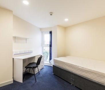 Fawcett road, Southsea - Photo 2