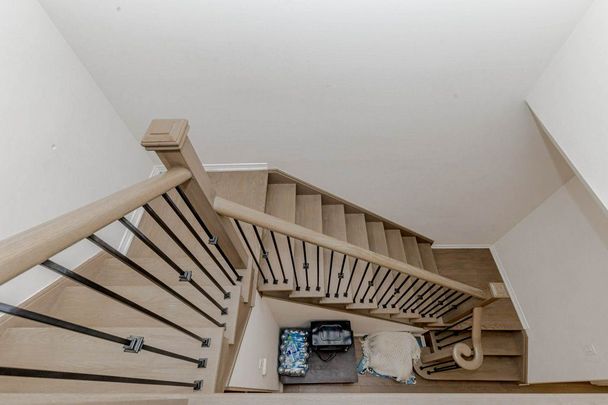 For Lease - 8273 Tulip Tree Drive Unit# 31, Niagara Falls, Ontario - Photo 1