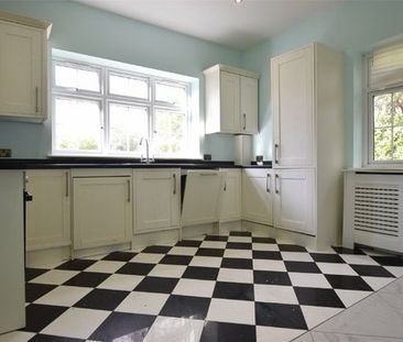 Culverden Down, Tunbridge Wells, Kent, TN4 - Photo 3