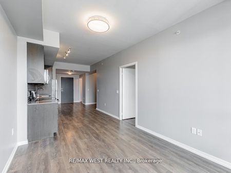 For Lease - 3237 Bayview Avenue Unit# 305, Toronto, Ontario - Photo 2