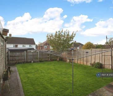 3 bedroom bungalow to rent - Photo 4