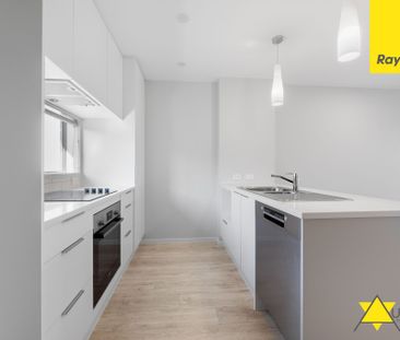 Beautifully Renovated Home with Breathtaking Views, Deck & Sun-Fill... - Photo 2