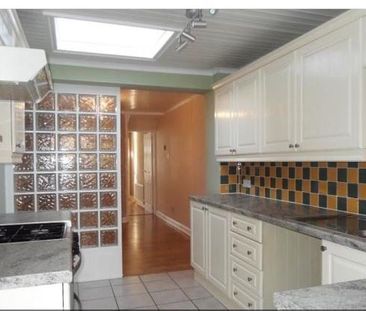 2 Bed Terraced House, Watlington Street, RG1 - Photo 3