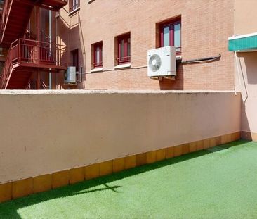 Piso de alquiler en Calle de Martínez Izquierdo, Guindalera - Photo 2