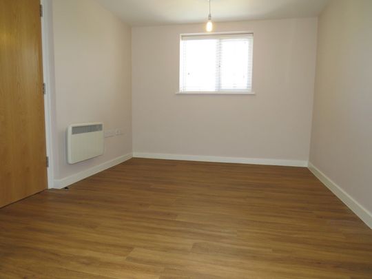 2 Bedroom - Photo 1