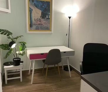 Carrer del Llobregat, L'Hospitalet de Llobregat, Catalonia 08904 - Photo 3