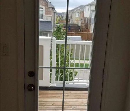For Lease - 281 Murlock Heights, Milton, Ontario - Photo 2