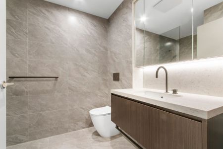 Jqz Stunning Two Bedroom - Photo 5