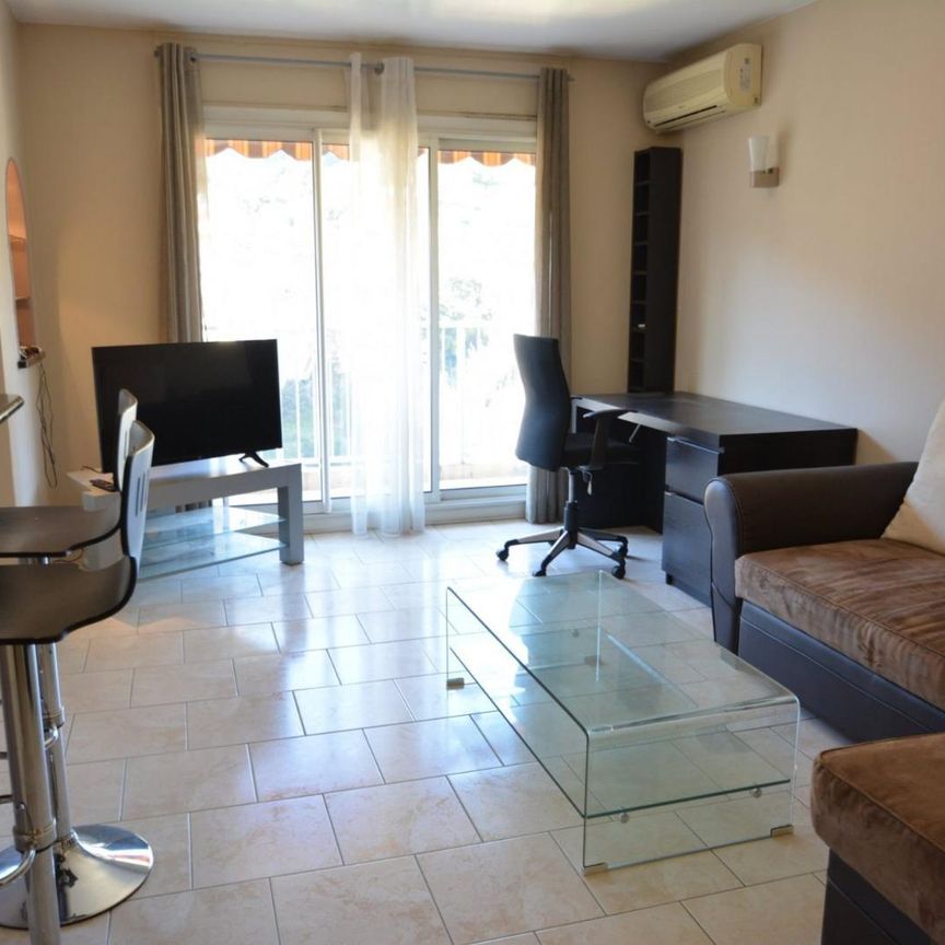 Location Appartement 2 pièces 49m² NICE 06100 - Photo 1