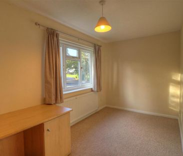 2 bedroom maisonette to rent - Photo 1