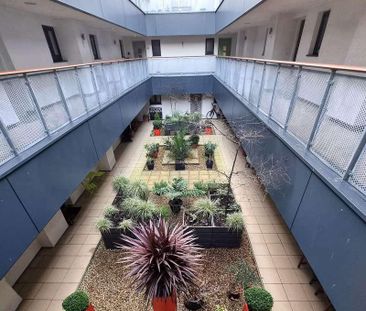 Abbey End, Kenilworth, CV8 - Photo 6