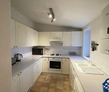 2 bedroom flat to rent - Photo 6