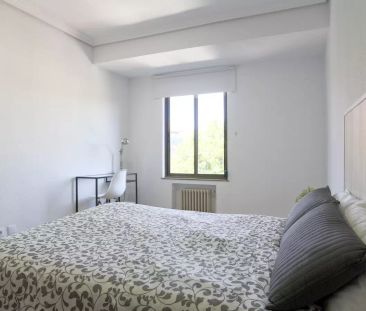 Room in a shared 8-bedroom apartment for rent in Imperial, students only. - Foto 6