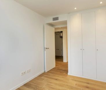 Piso de alquiler en Carrer de Joan Miró, Finestrelles - Foto 2